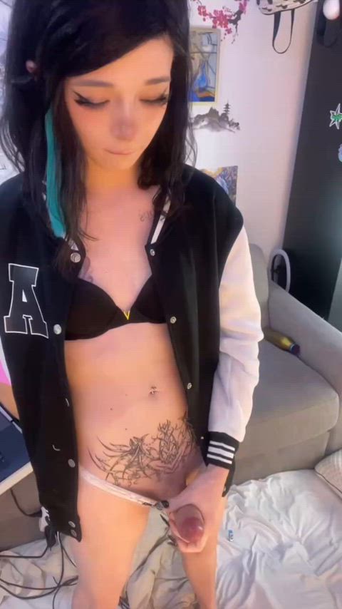 Would you drink up my college girl goon milk? 🥺👉👈 : video clip