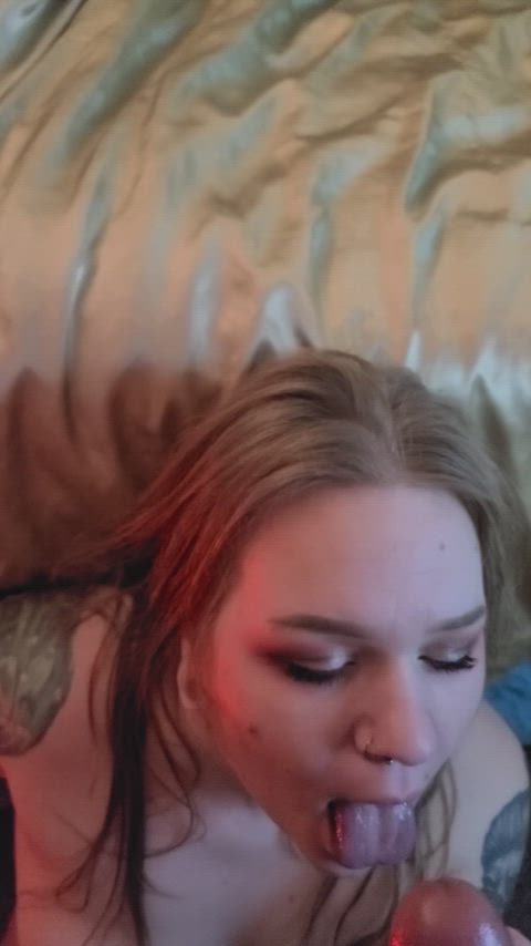 I cant stop watching this cumshot, I love being a cumwhore : video clip