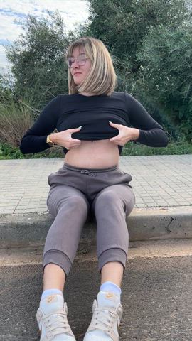 They are available for tasting, wanna try? : video clip