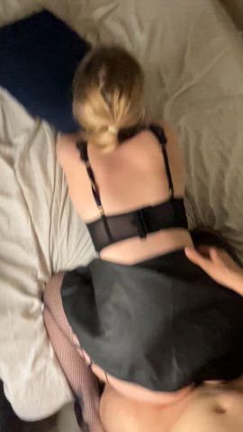 The moans of a slut breaking : video clip
