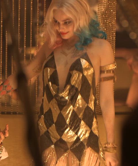 Margot Robbie in 'Suicide Squad' bts (60fps) : video clip