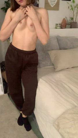 I strip on the first date :) : video clip