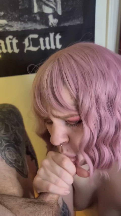 Taking oral pleasure to new heights : video clip