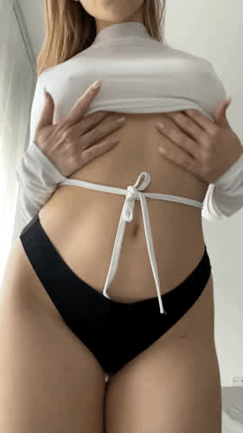 My pussy needs your attention, daddy : video clip