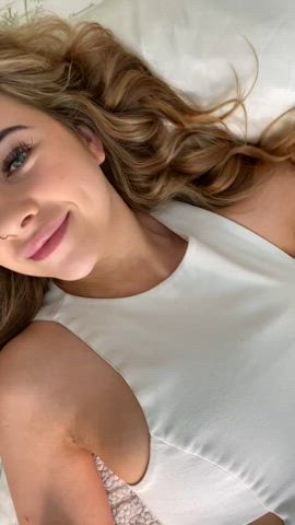 This is what a law student’s asshole does all day 🙈 : video clip