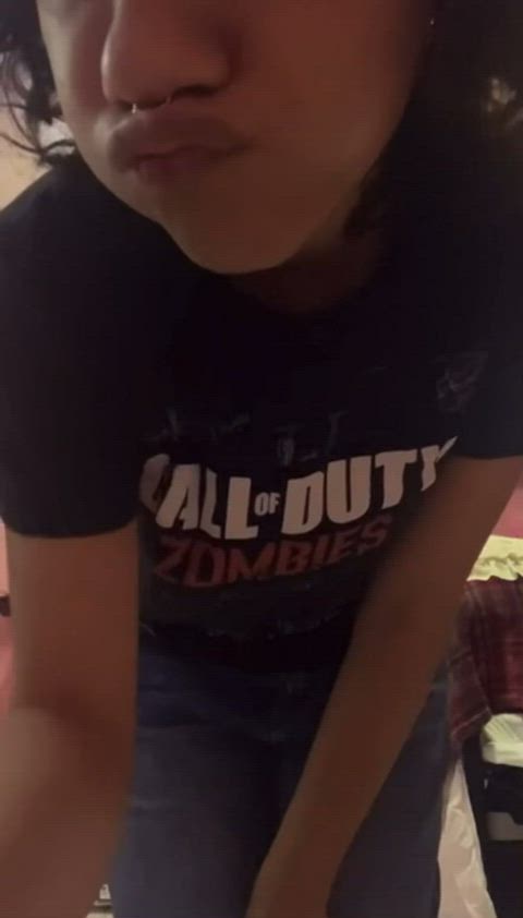 How about rough penetration for cute girl🥰 : video clip