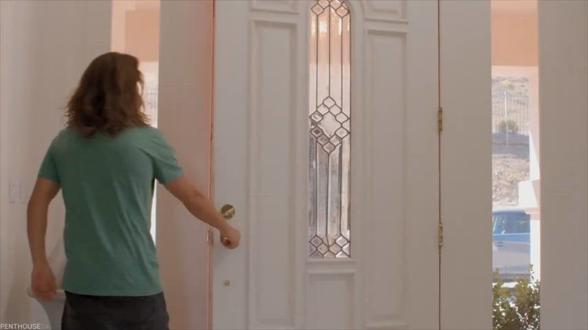 Alexis Tae - Alexis Works Stepbrother's Shaft : video clip