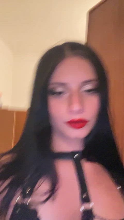 Love this time of year for my true side to cum out! : video clip