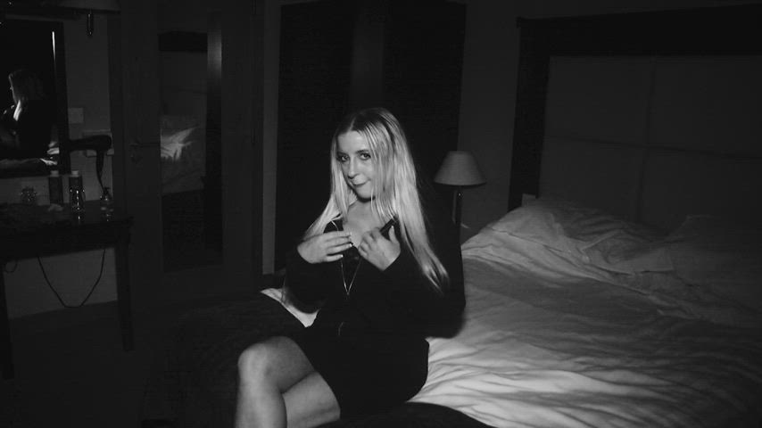 If you like anal, watch this cuck 👀 : video clip