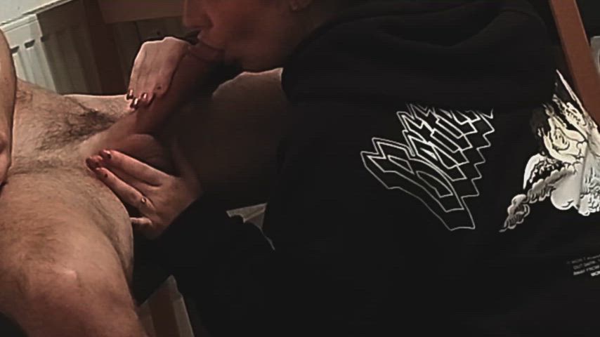 blowjob until he cums on my ass : video clip