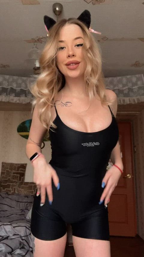 Can I be your pleasure girl? : video clip