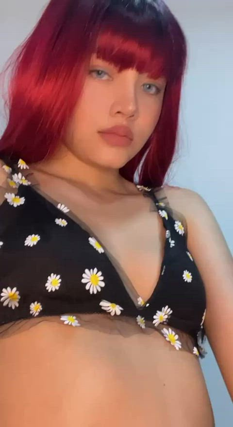 Tell me your age if you'd stop for me... Don't lie : video clip