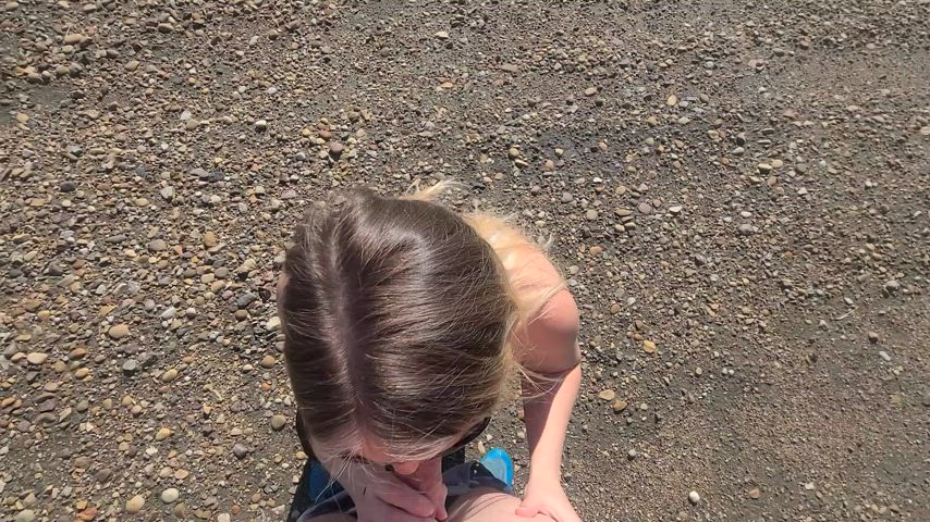 Stopped hiking for blow-break : video clip