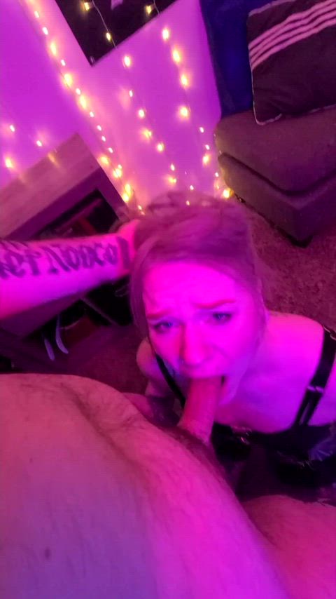 Opening my throat for this one : video clip