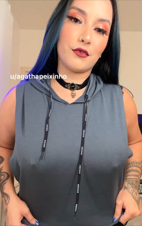 My pierced nipples are so sexy : video clip