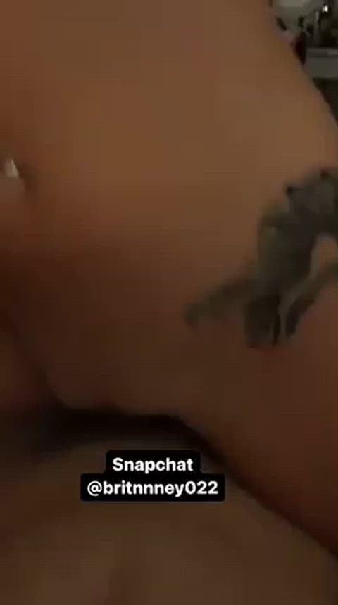 I want a random Redditor to fuck me raw hard : video clip