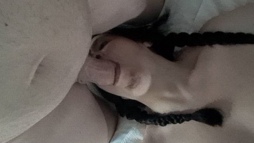 Since it's Thursday, let's do a throwback. I love watching his cock disappear down my throat 😉 : video clip