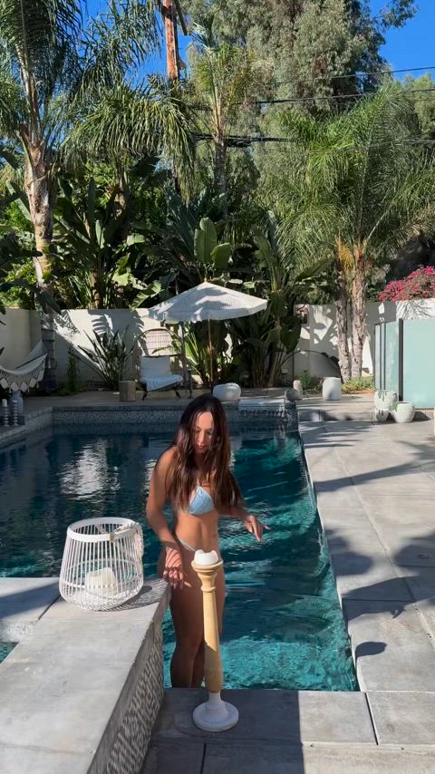 Chose position to fuck me : video clip
