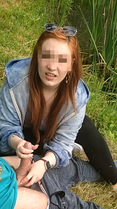 public handjob - by me : video clip