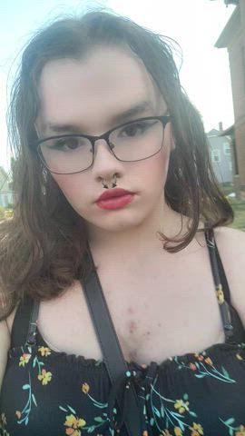 First time gooning on a walk while all dressed up😋 : video clip