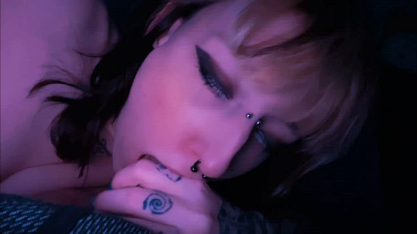 Who's gonna give me their mouth to use for my gooner cock?? 😪😩 : video clip