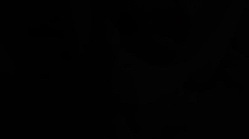 Finishing the job with my pretty toes : video clip