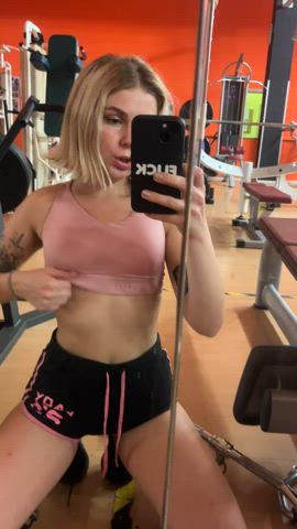 coach, please don't kick me out for this fun : video clip