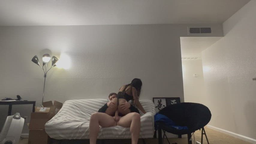 Slamming her onto him : video clip