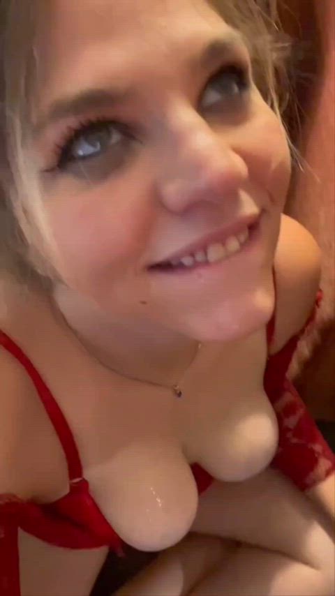 He treats me like a slutty girl 🤤❤️ thats why hes my goon-bud : video clip