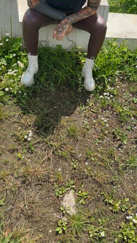 All guys deserve this kind of treatment : video clip