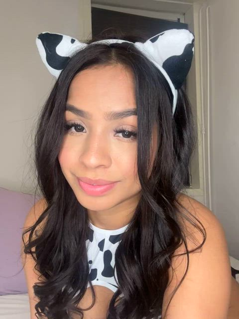 Can this lonely dropout Asian girl ride you until creampie? : video clip