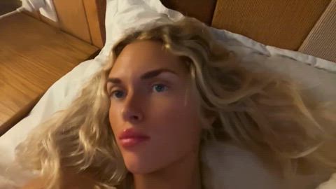 i have so many fantasies to tell you about : video clip