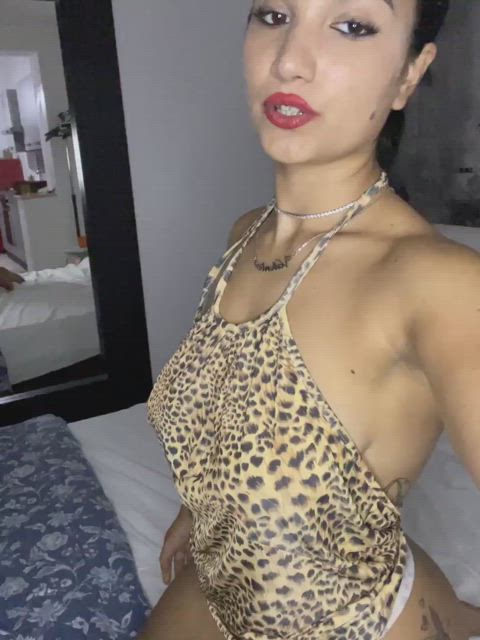 Tell me, do you wish this was you? 🤭😈 being edged might after night, wishing your mistress would let you cum? 🥴 : video clip