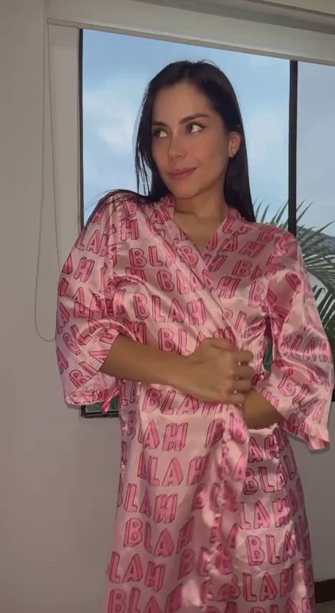 would u let me breast feed u? : video clip