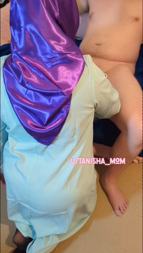 Habibi you up for a blowjob today : video clip
