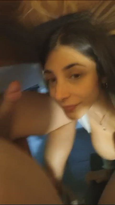 I was bored and I decided to suck my boyfriend under the table : video clip