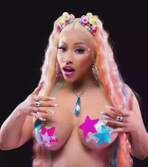 Love gooning out and rubbing my pussy all night to nicki minaj : video clip