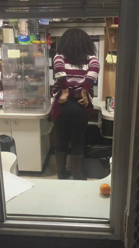 Drive through cake! : video clip