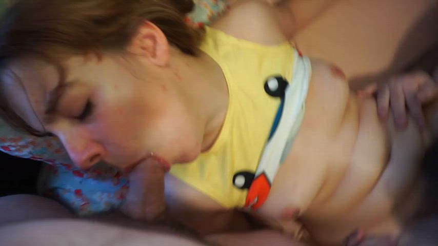 A sloppy blowjob for hubby as his friend takes care of my pussy : video clip