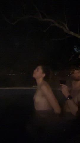 Can’t decide what’s hotter, the water or the way he spun me around while staying inside : video clip
