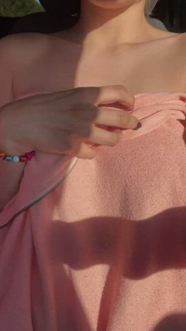 The view I'll give you while you drive : video clip