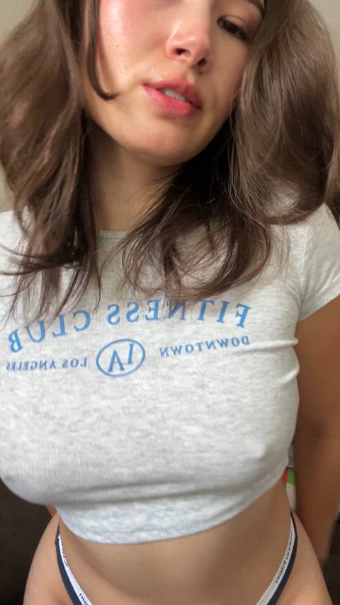 im cuter with my tits out : video clip