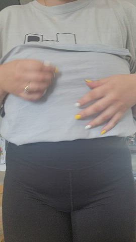 I love how full and heavy my tits get when I'm ovulating, it reminds me of how much I want to be fucked : video clip