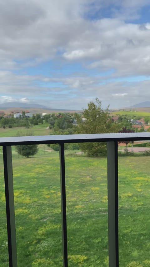 What can I say? I was horny and needed to play with myself 🙈 : video clip