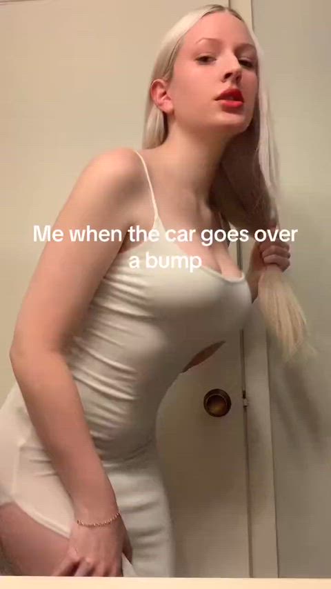 Her tits are made for gooning : video clip