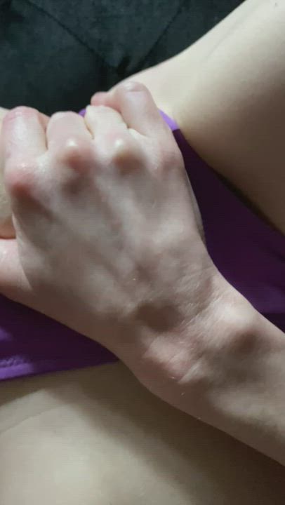 Behind the purple panties… : video clip