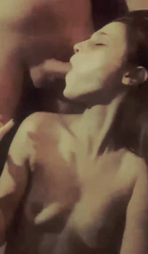 Amateur MILF Slow Motion blowjob : video clip