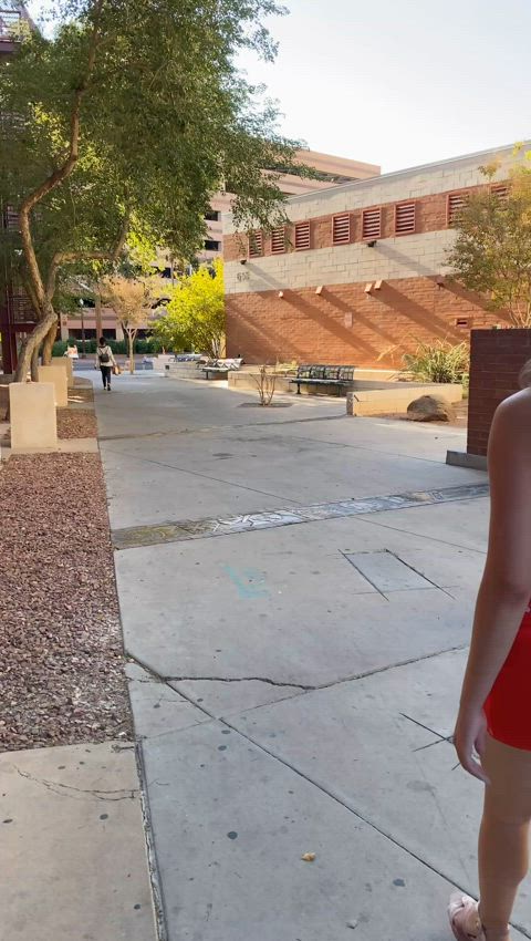 my pussy always gets so wet in public : video clip