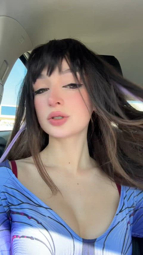 Can I be your secret fυckdoll? : video clip