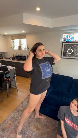 She could barely breath under my fat ass. : video clip